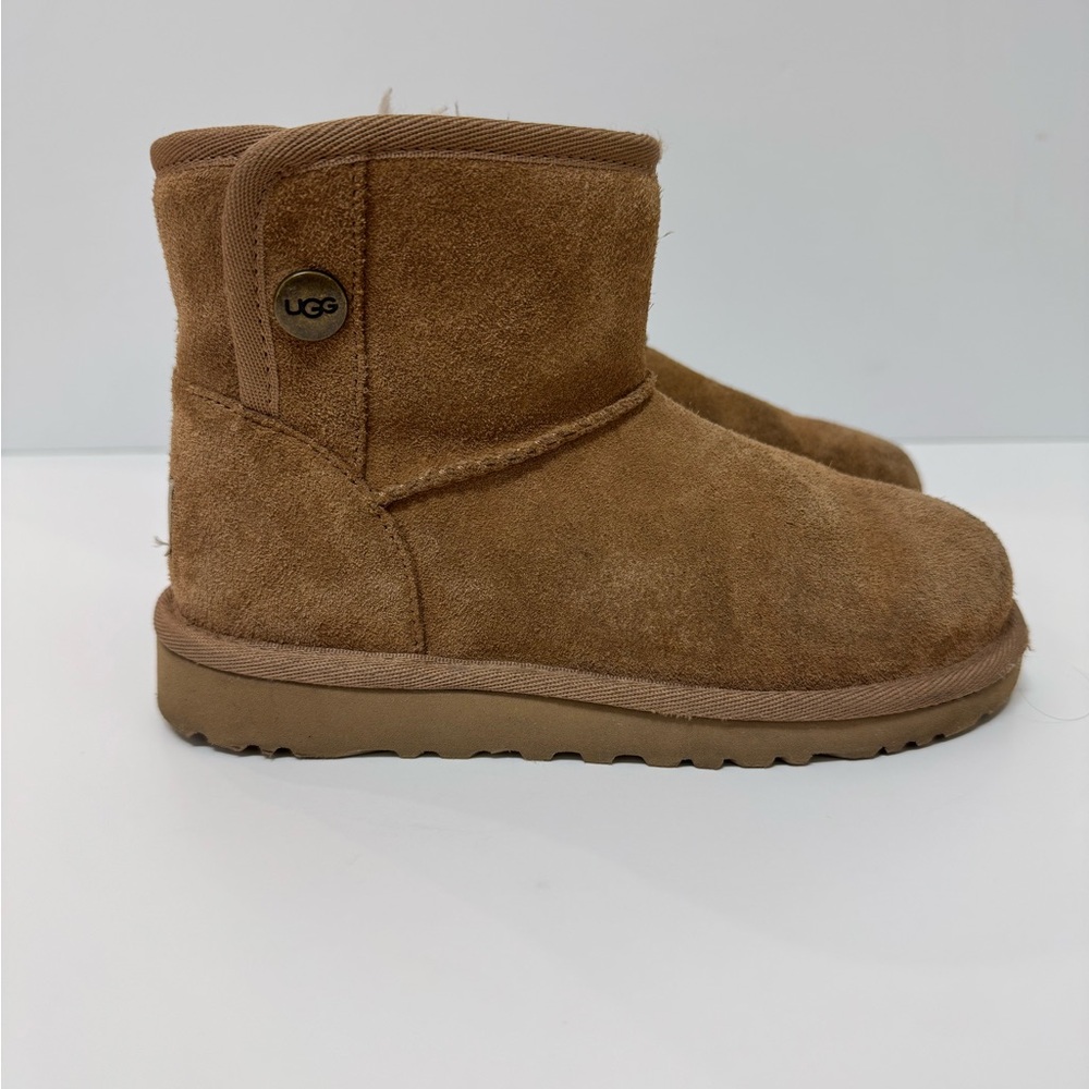 UGG Kids Chestnut Suede Boots
